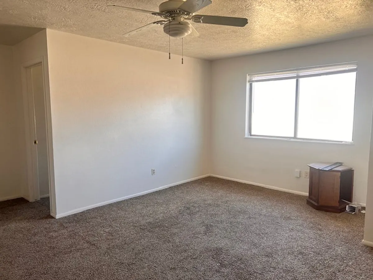 Building Photo - 303 N 1600 W