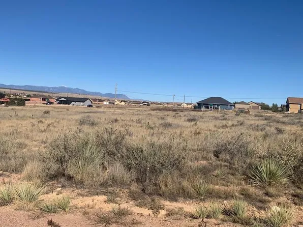 1181 E Smith Ln, Pueblo West, CO 81007