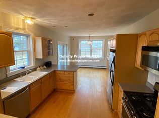 75 Davis St, North Andover, MA 01845