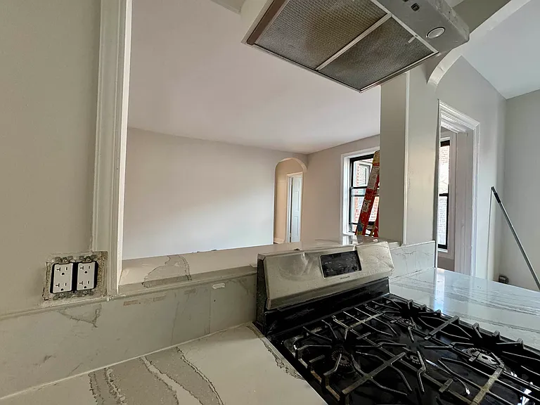 140-70 Ash Ave #602 — Photo 9