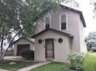 505 S Linn St, Shannon, IL 61078