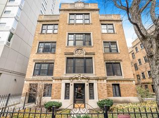 718 W Gordon Ter APT 1F, Chicago, IL 60613