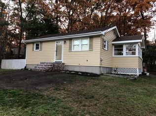 7 Assonet Blvd, Assonet, MA 02702