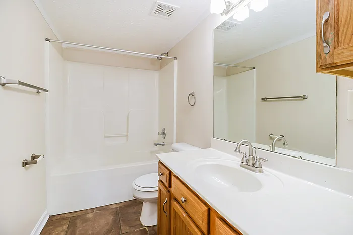 3201 Shallow Creek Cir — Photo 9