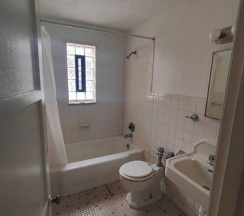 330 Greenlee Road 330 Greenlee Rd Brentwood PA Zillow