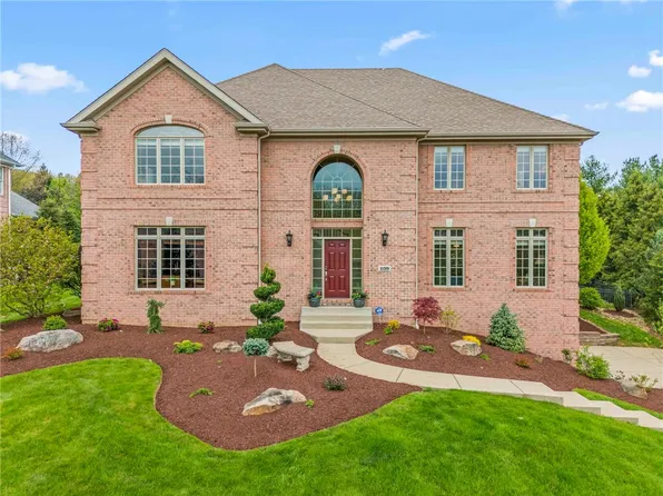 109 Blackmore Dr, Venetia, PA 15367