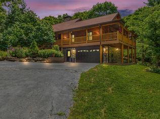 2511 Wild Valley Dr, High Ridge, MO 63049