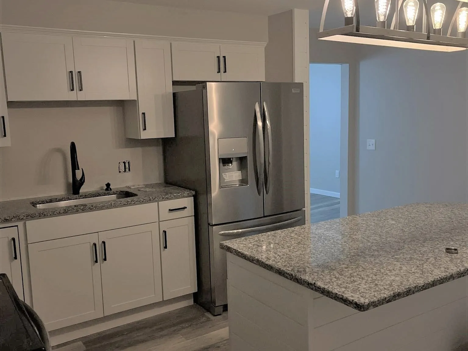 21 Otis Street - B — Photo 2