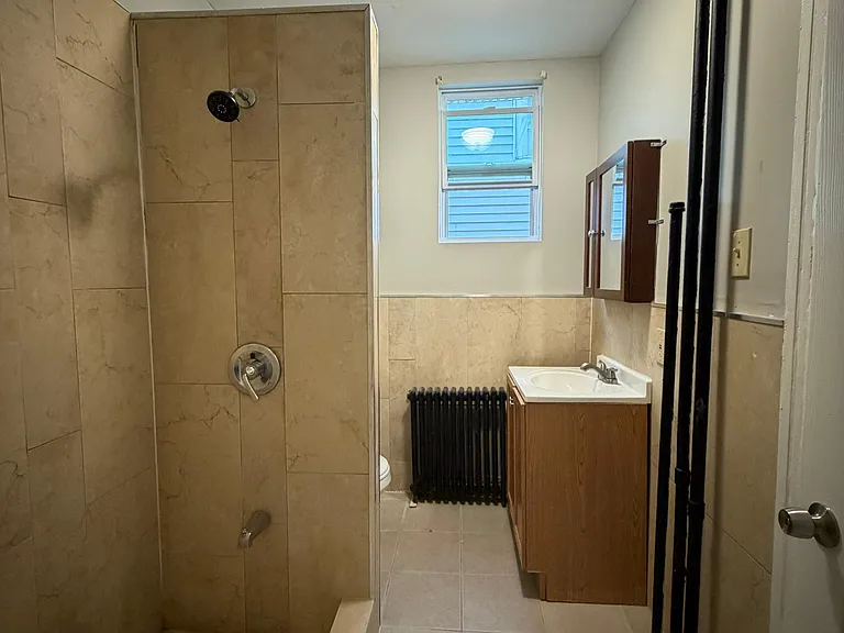 362 Livingston Ave #1 — Photo 10