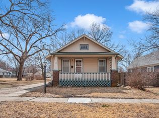 213 SW 3rd St, Newton, KS 67114