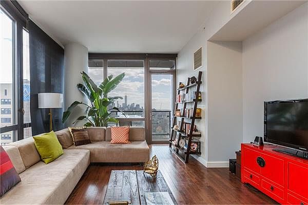 1st image of 101 W 24th St APT 24D