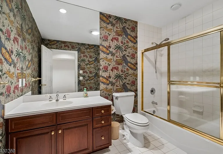 8 Morgan Ct — Photo 24