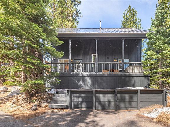 2nd image of 50638 Hemlock Ct