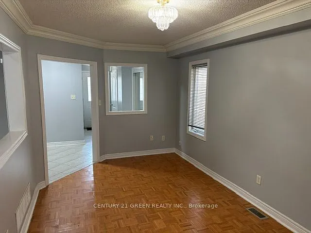 789 Fable Cres — Photo 21