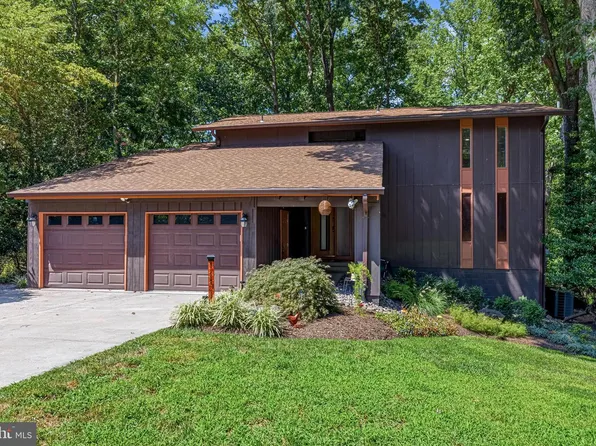 12314 Beechnut Ct, Woodbridge, VA 22192