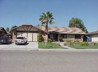 6109 Phyllis St, Bakersfield, CA 93313