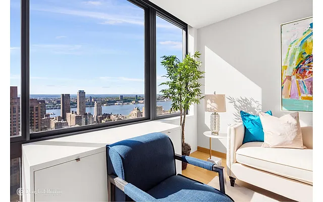 Rented by Douglas Elliman | media 26