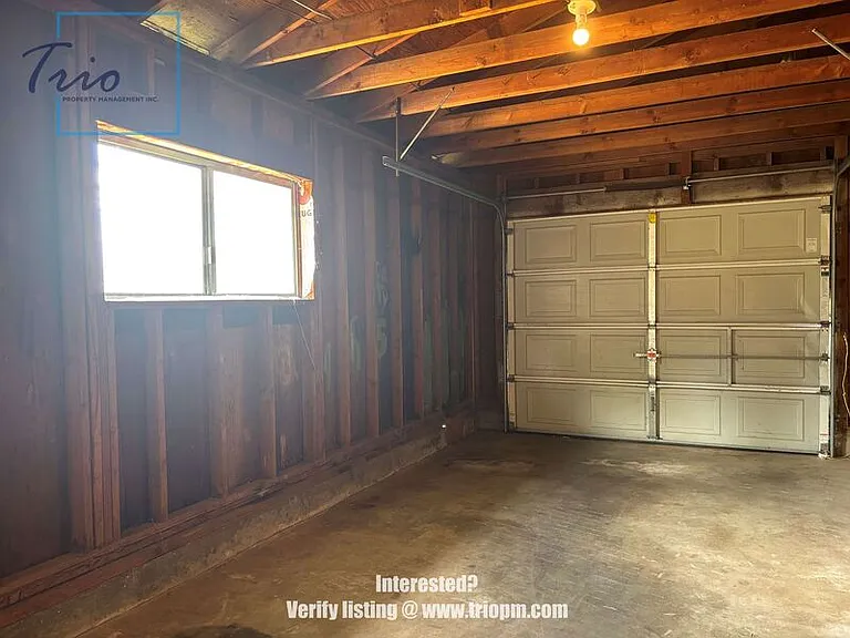 490 Macy St — Photo 13