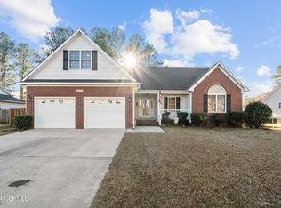 3425 Broomsgrove Dr, Fayetteville, NC 28306