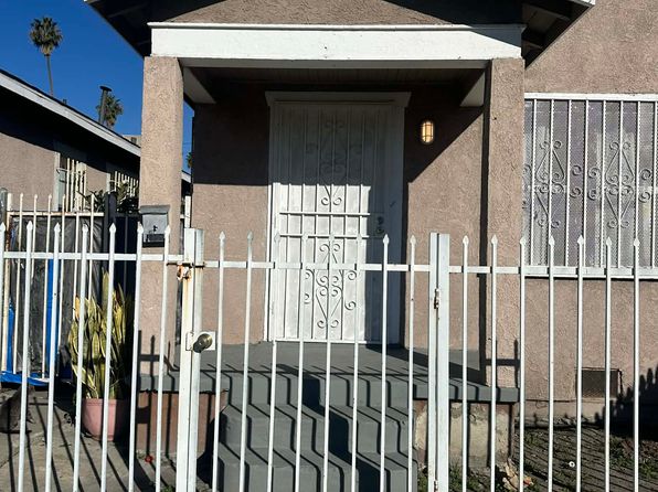 8330 S Figueroa St