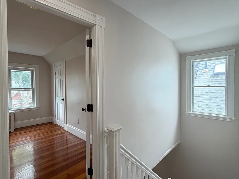 27 Warner St — Photo 7