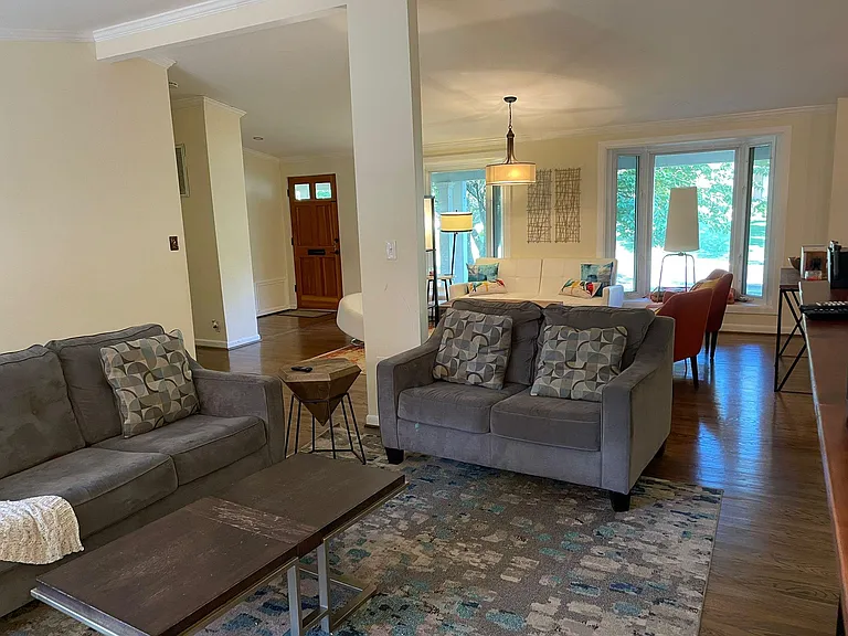 1633 Wrightson Dr — Photo 9