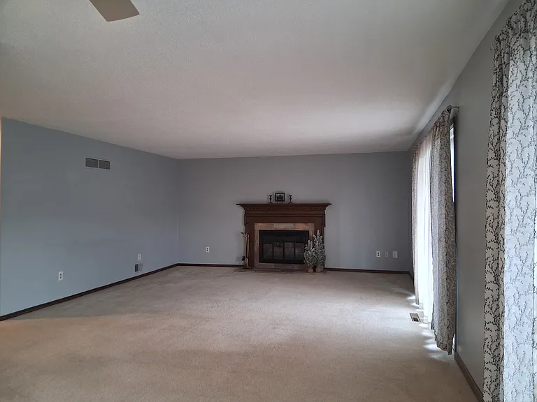 8510 Pepper Ridge Dr #8510 — Photo 2