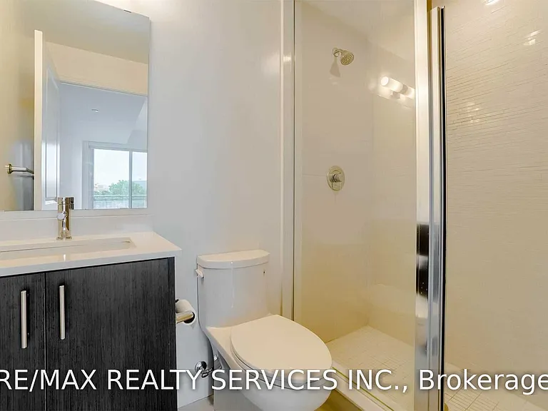 1050 Main St E #219 — Photo 23