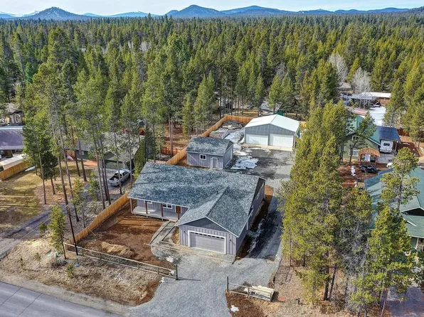 56253 Marsh Hawk Rd, Bend, OR 97707