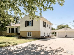 2031 Mary Ave, Muskegon, MI 49444