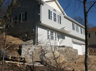 87 Den Quarry Rd, Lynn, MA 01904