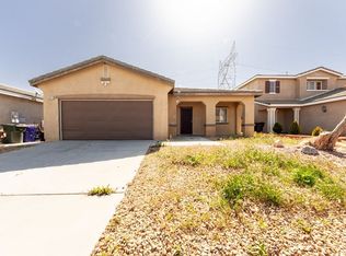 14811 Steeplechase Rd, Victorville, CA 92394