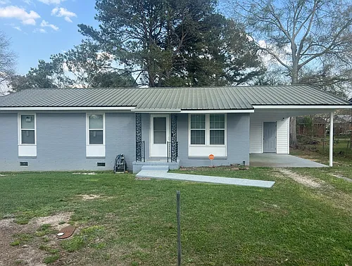 3103 Lincoln Dr Photo 1