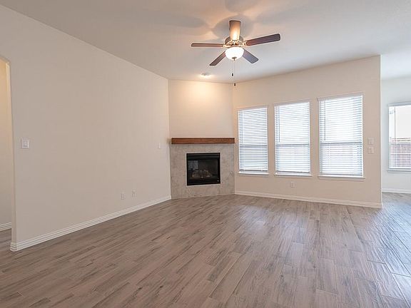 3rd image of 6114 Heron Dr