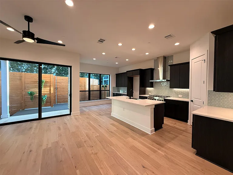 2707 Dulce Ln #15 — Photo 6