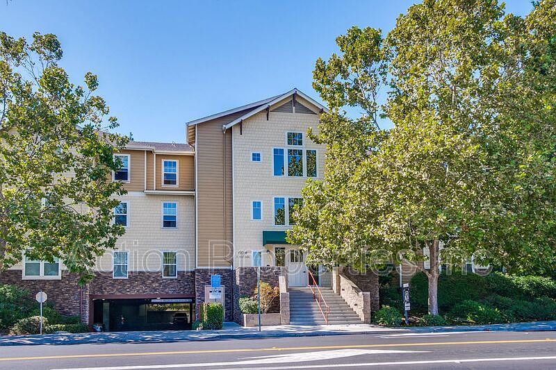 1st image of 604 S Fair Oaks Ave APT 207