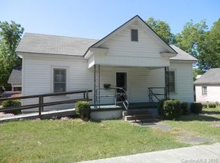 120 Hinton St, Chester, SC 29706