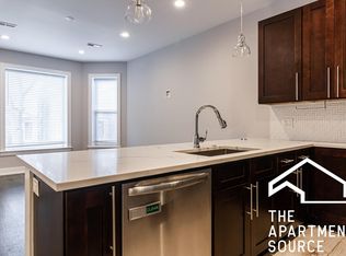 2830 N Rockwell St #1001, Chicago, IL 60618