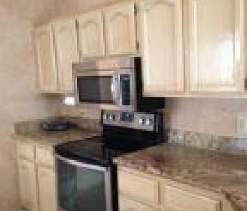 5th image of 10326 E Silvertree Ct