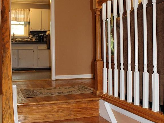 4th image of 133 Brentwood Dr