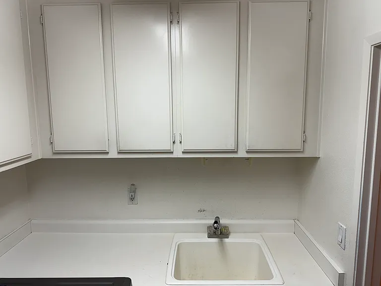 10234 Valley Waters Dr — Photo 29