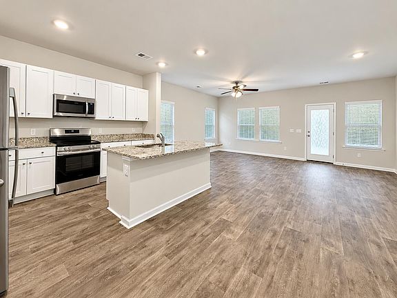 2nd image of 8753 Silver Perch Ln