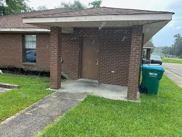 1st image of 16265 Harrison Dr APT B