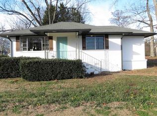 3921 Anvil Block Rd, Ellenwood, GA 30294