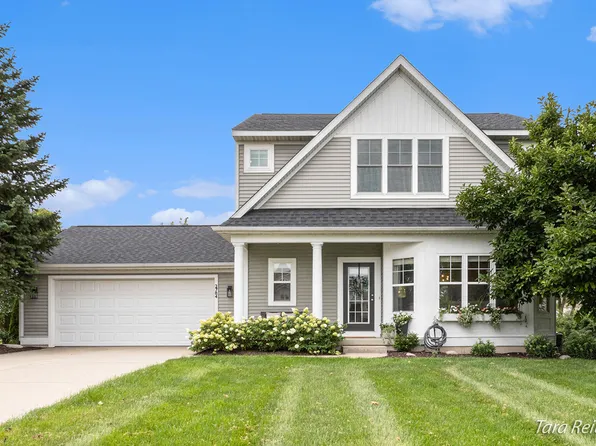 2784 Sunbrook Dr, Hudsonville, MI 49426