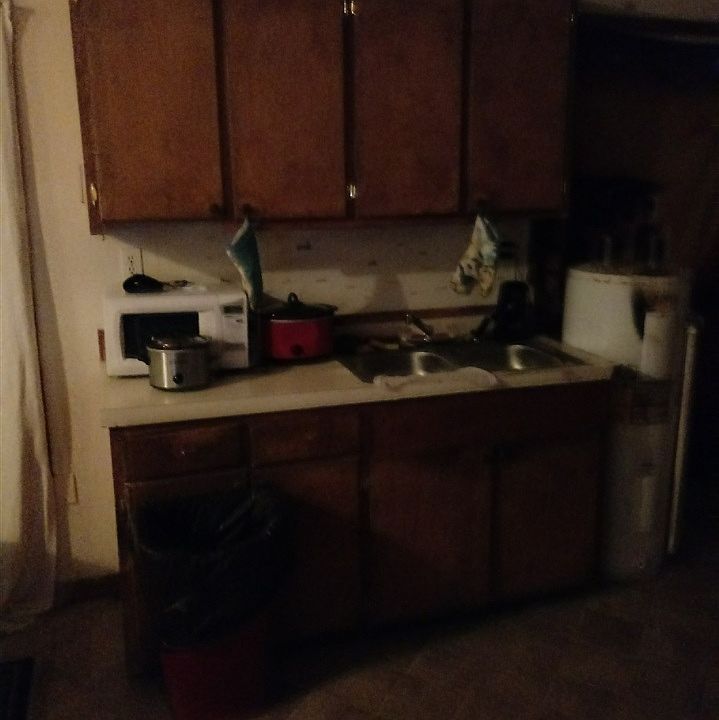 2nd image of 118 Silver City St