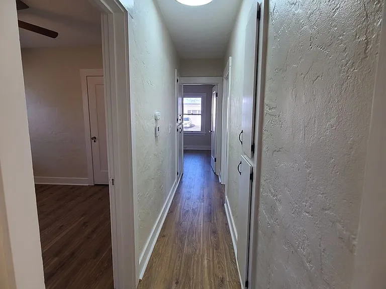 114 Taylor St — Photo 34