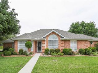 3115 Waterside Dr, Arlington, TX 76012