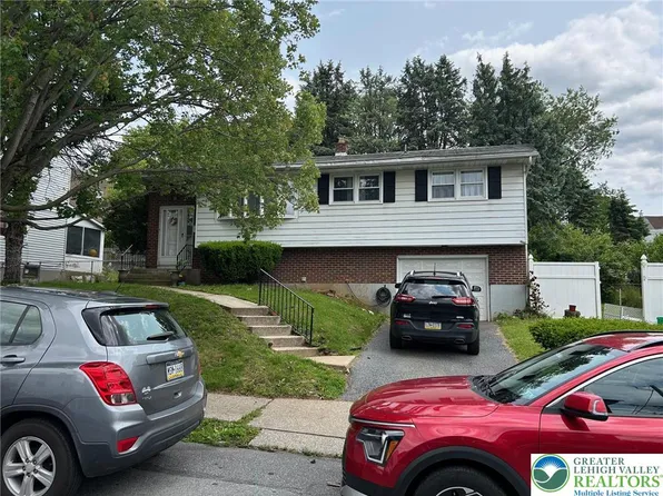 226 E Walnut St, Allentown, PA 18109