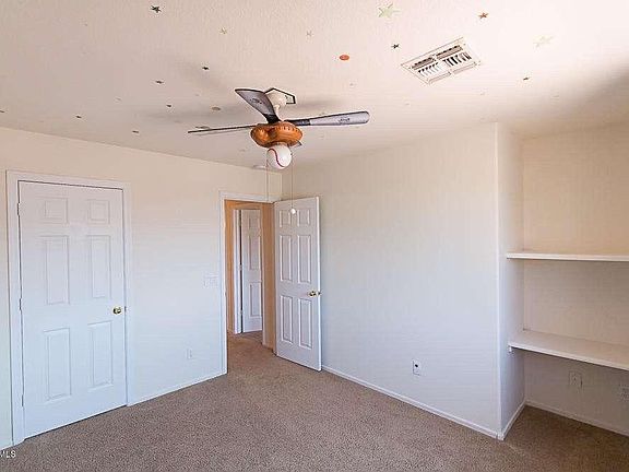 4th image of 1182 W Pelican Ct